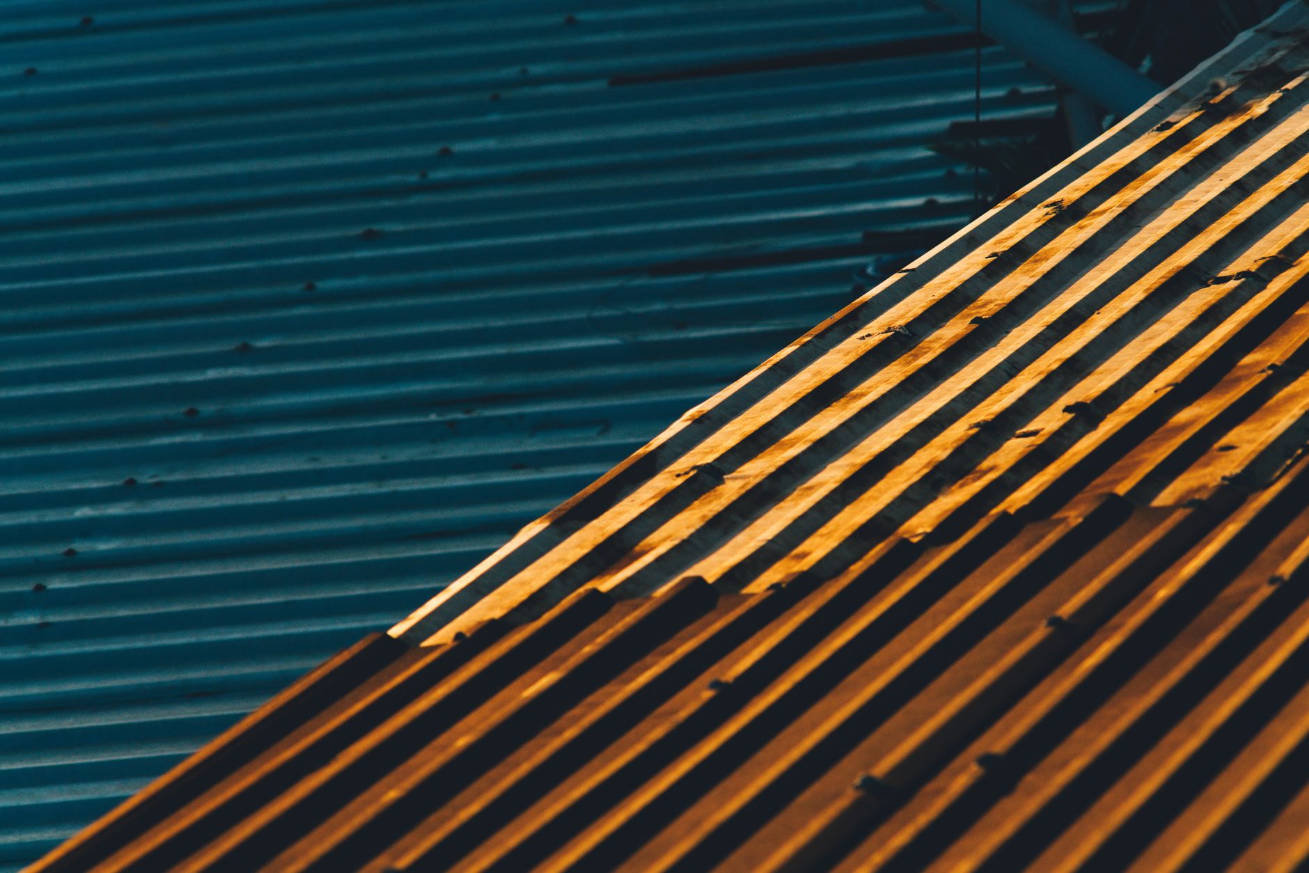 5 Signs Your Roofing Sheets Need Replacing
