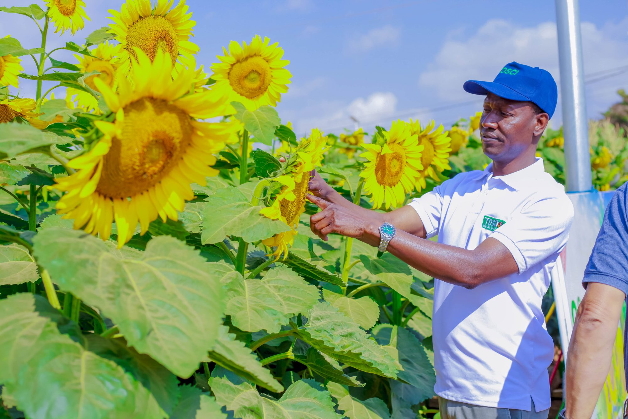 Mkurugenzi wa TOSCI Atembelea Banda la Seedland!